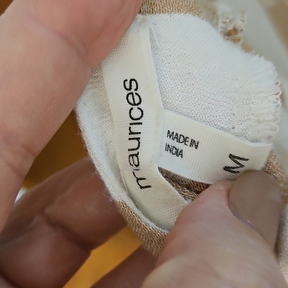 Maurices Rayon Blouse With Ruffled Sleeved And Open Back - Picture 7 of 9